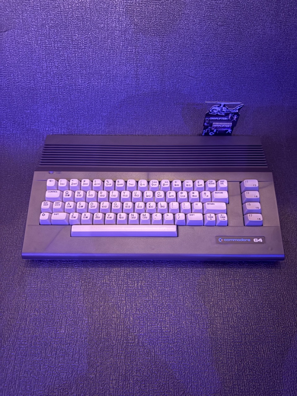 U64 Elite in new C64 II Case