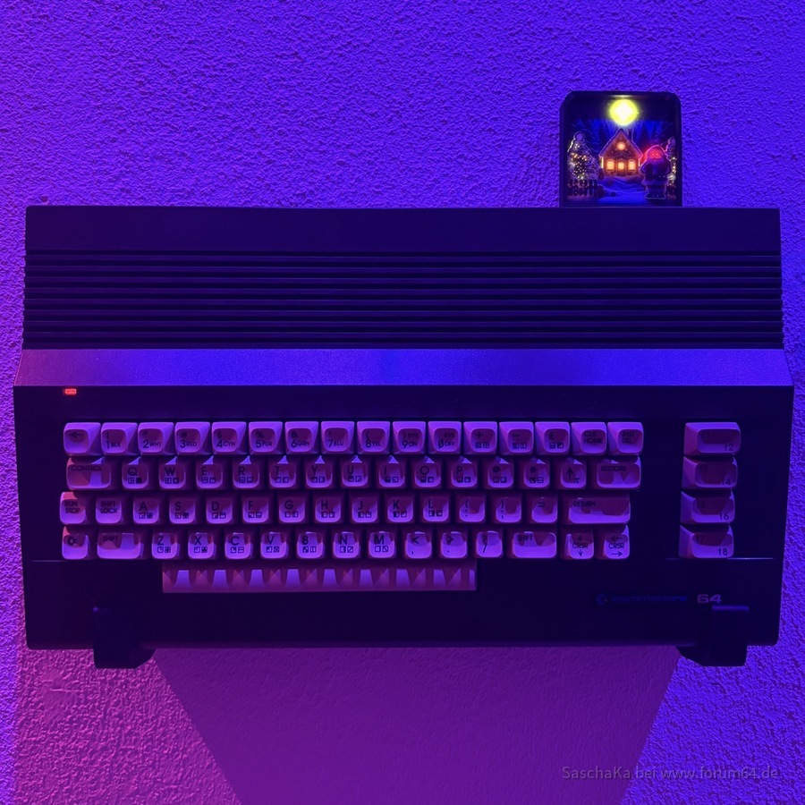 U64 Elite in new C64 II Case image 5